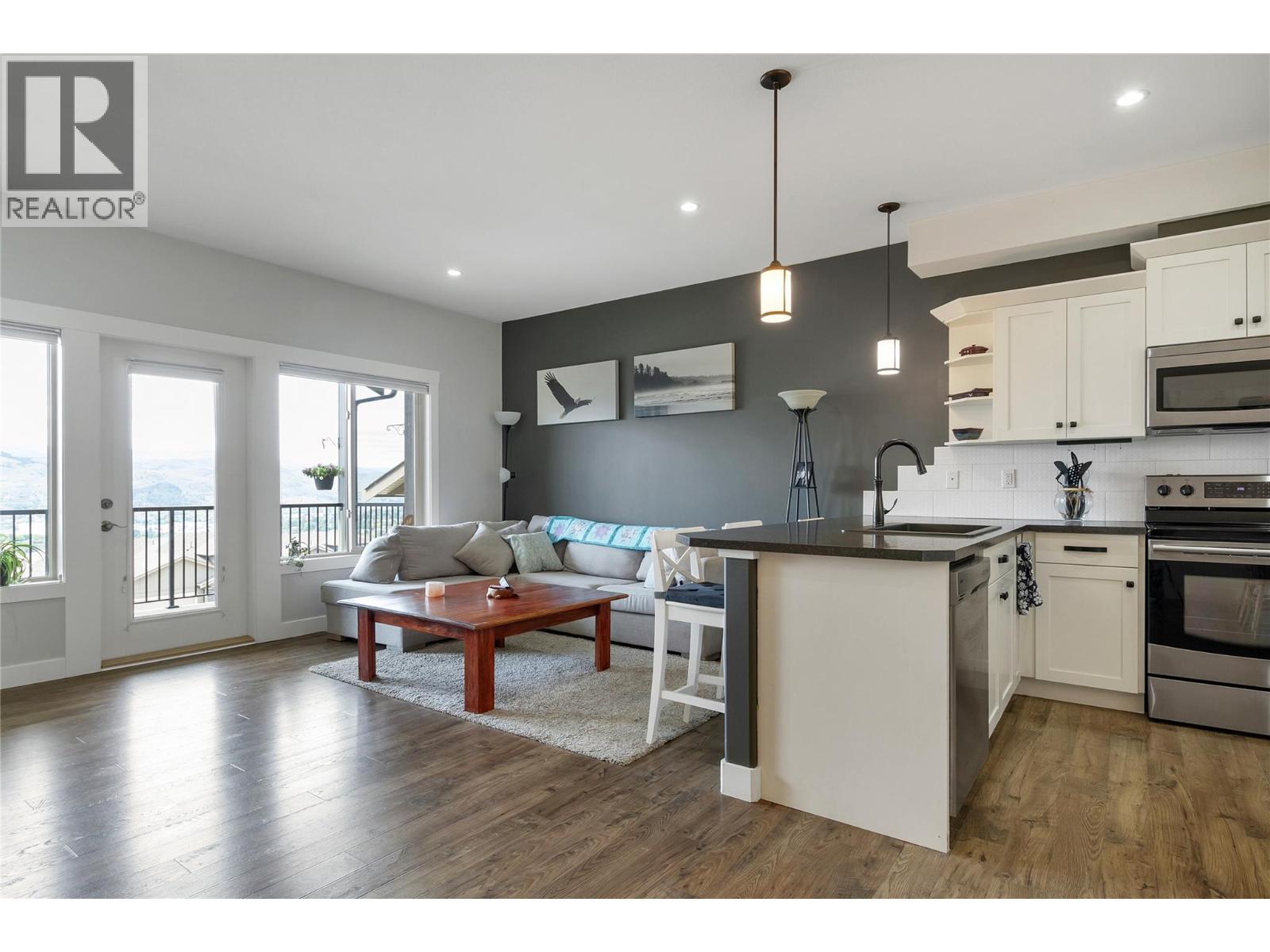 1040 Mt.revelstoke Place Unit# 29. Vernon, British Columbia