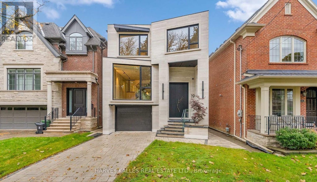 19 Ridley Boulevard, Toronto (lawrence Park North)
