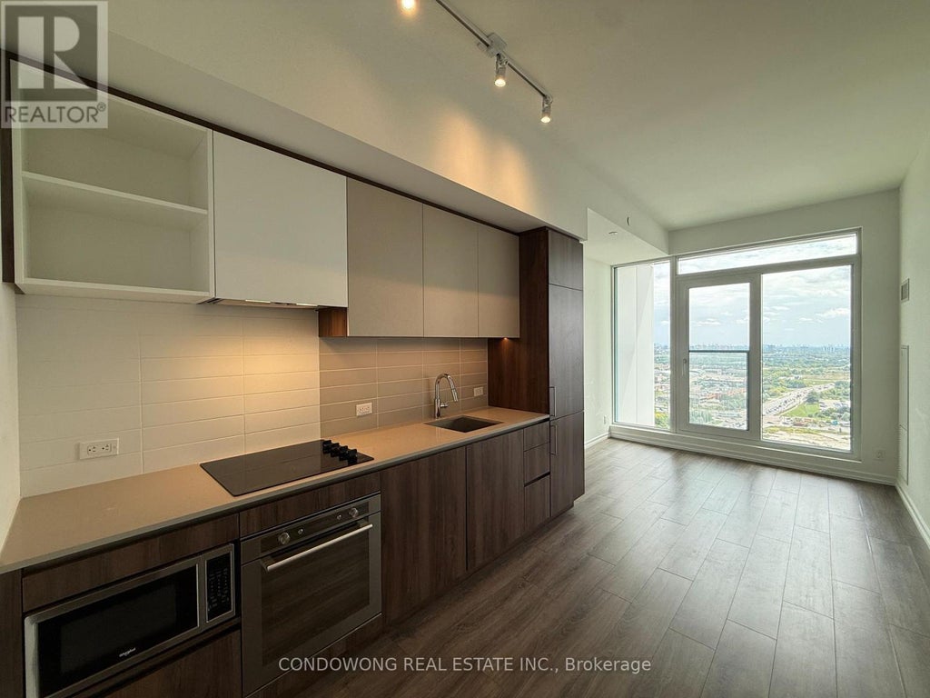 2506 - 1000 Portage Parkway, Vaughan (concord)