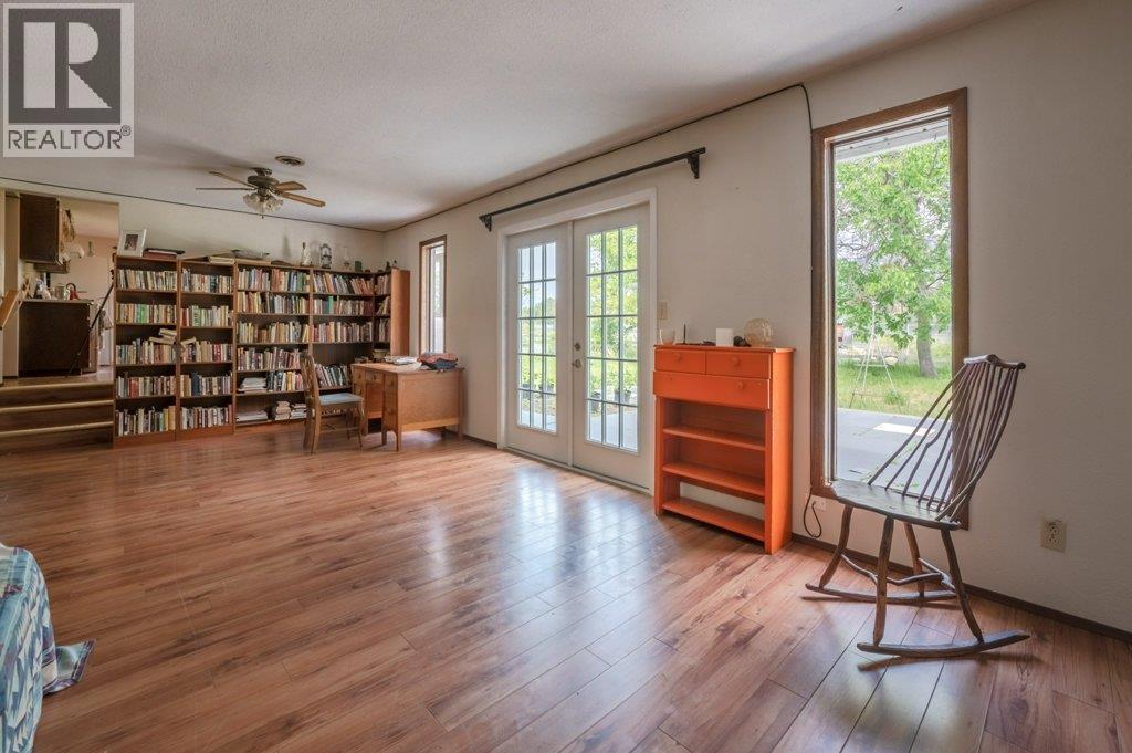 294 Road 18 Road. Oliver, British Columbia