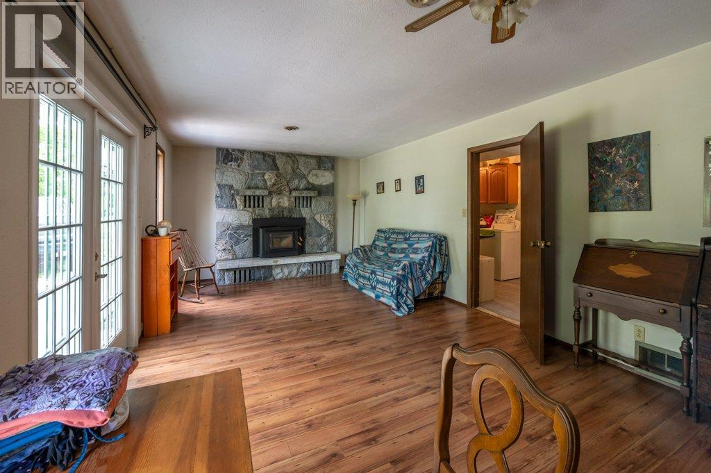 294 Road 18 Road. Oliver, British Columbia