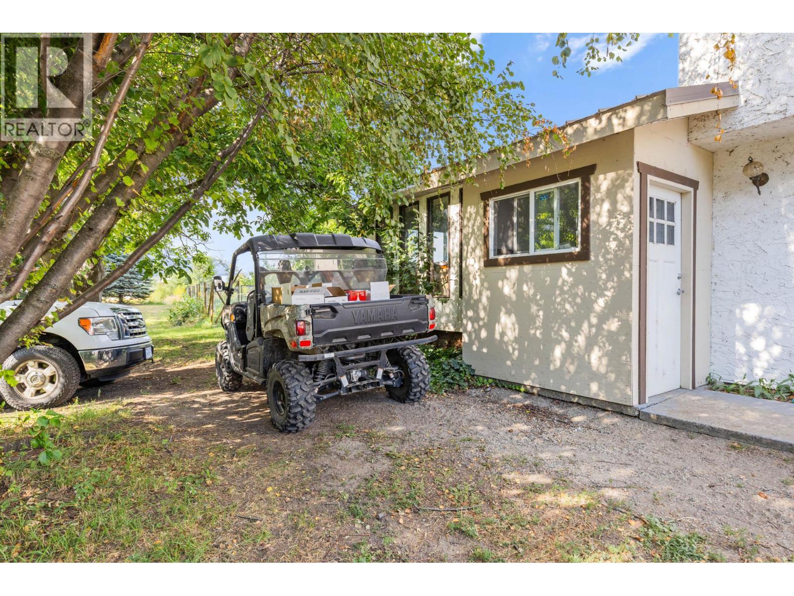 294 Road 18 Road. Oliver, British Columbia