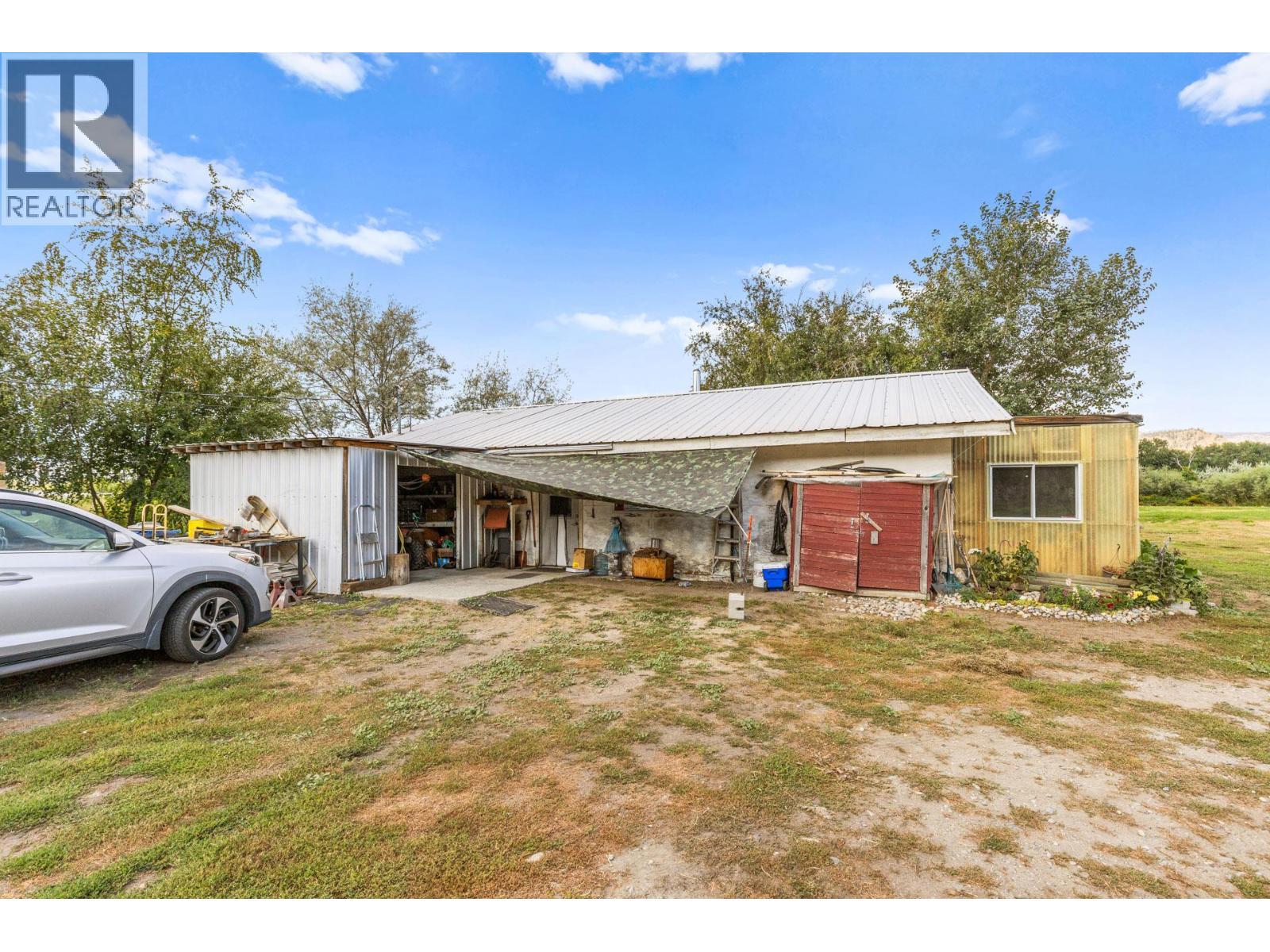 294 Road 18 Road. Oliver, British Columbia