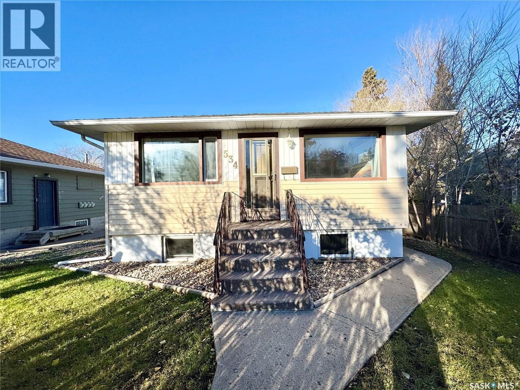 534 21st Street E, Prince Albert