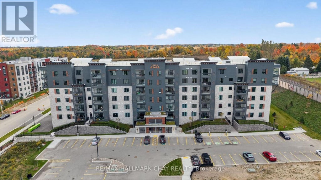 203 - 15 Kneeshaw Drive, Barrie (innis-Shore)