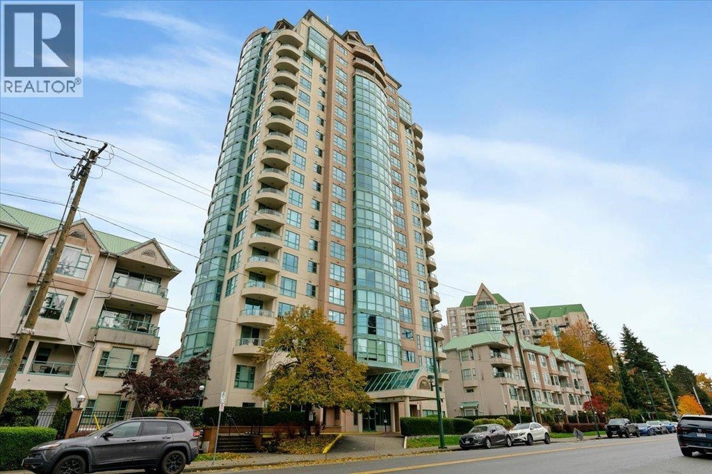 506 3071 Glen Drive, Coquitlam