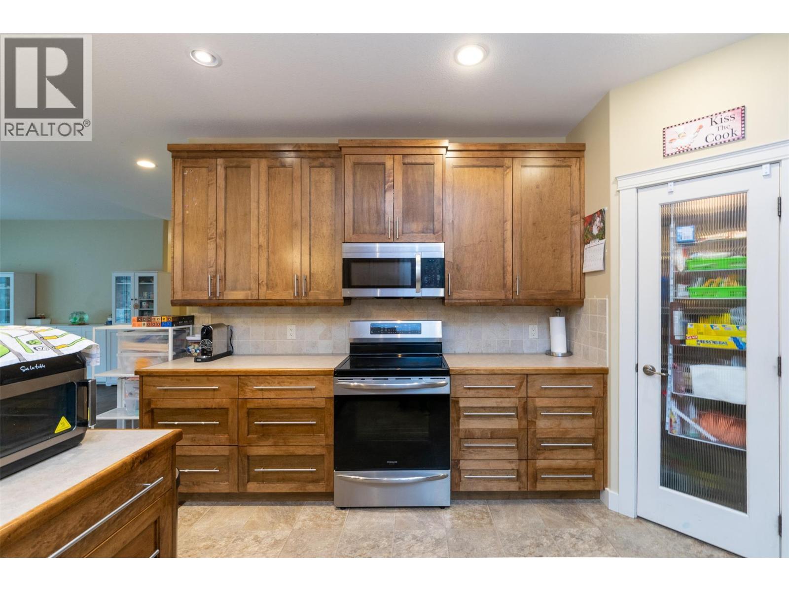 1581 20 Street Ne Unit# 36. Salmon Arm, British Columbia