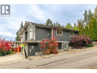 1581 20 Street Ne Unit# 36. Salmon Arm, British Columbia