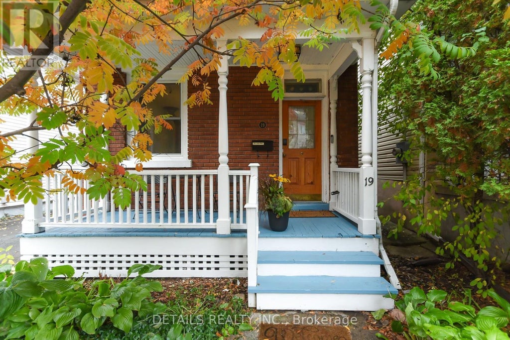 19 Gould Street, Ottawa
