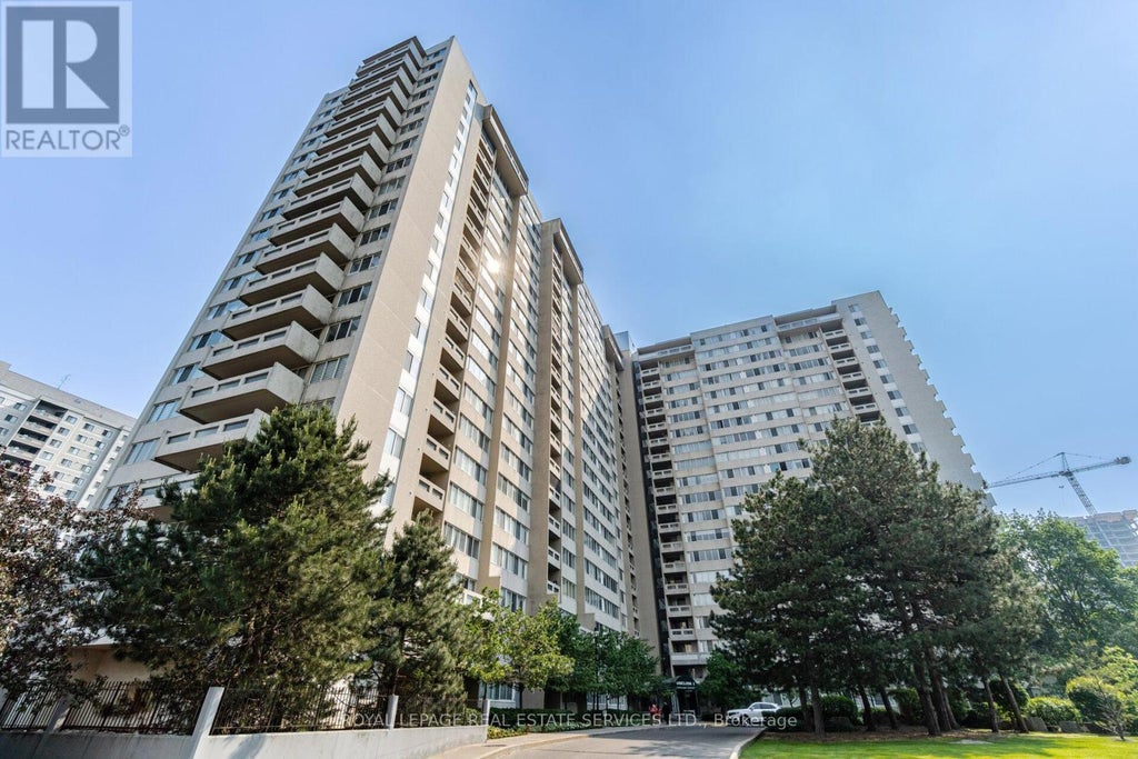 102 - 3950 Kaneff Crescent, Mississauga (mississauga Valleys)