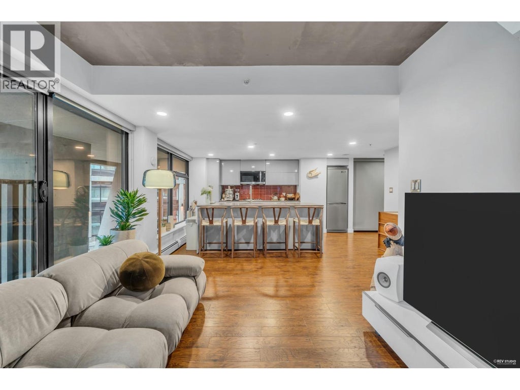 605 128 W Cordova Street, Vancouver