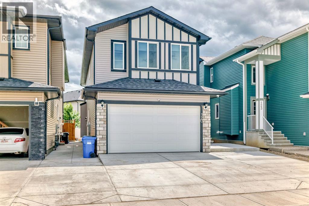 127 Saddlecrest Grove Ne, Calgary