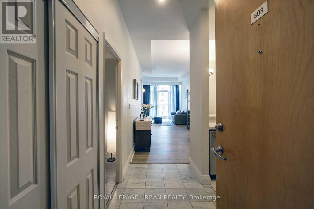 803 - 8 Wellesley Street E, Toronto (church-Yonge Corridor)