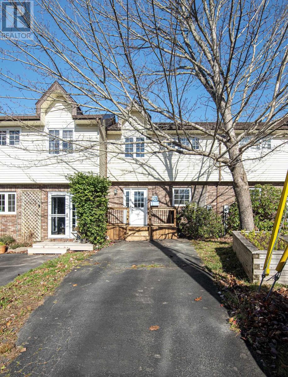 33 Braeside Court, Dartmouth