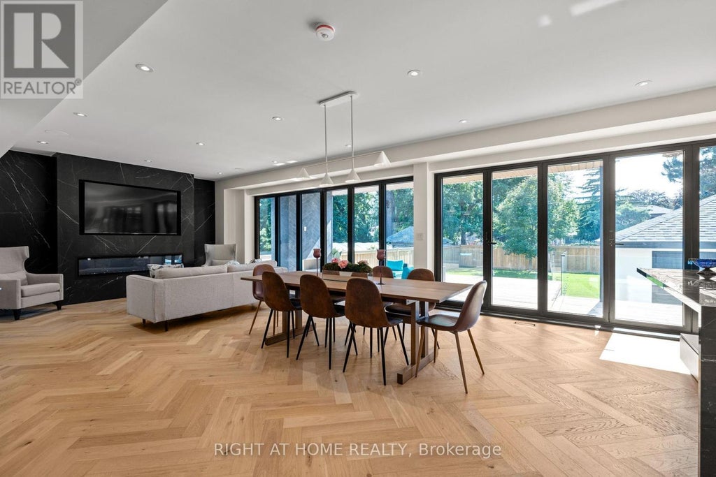 1560 Asgard Drive, Mississauga (lakeview)