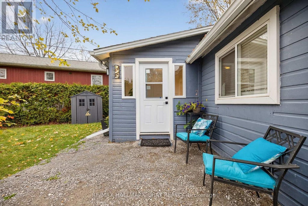 77 Blue Heron Drive, Georgina (virginia)