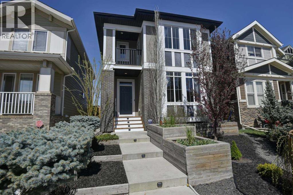 78 Marquis Heights Se, Calgary