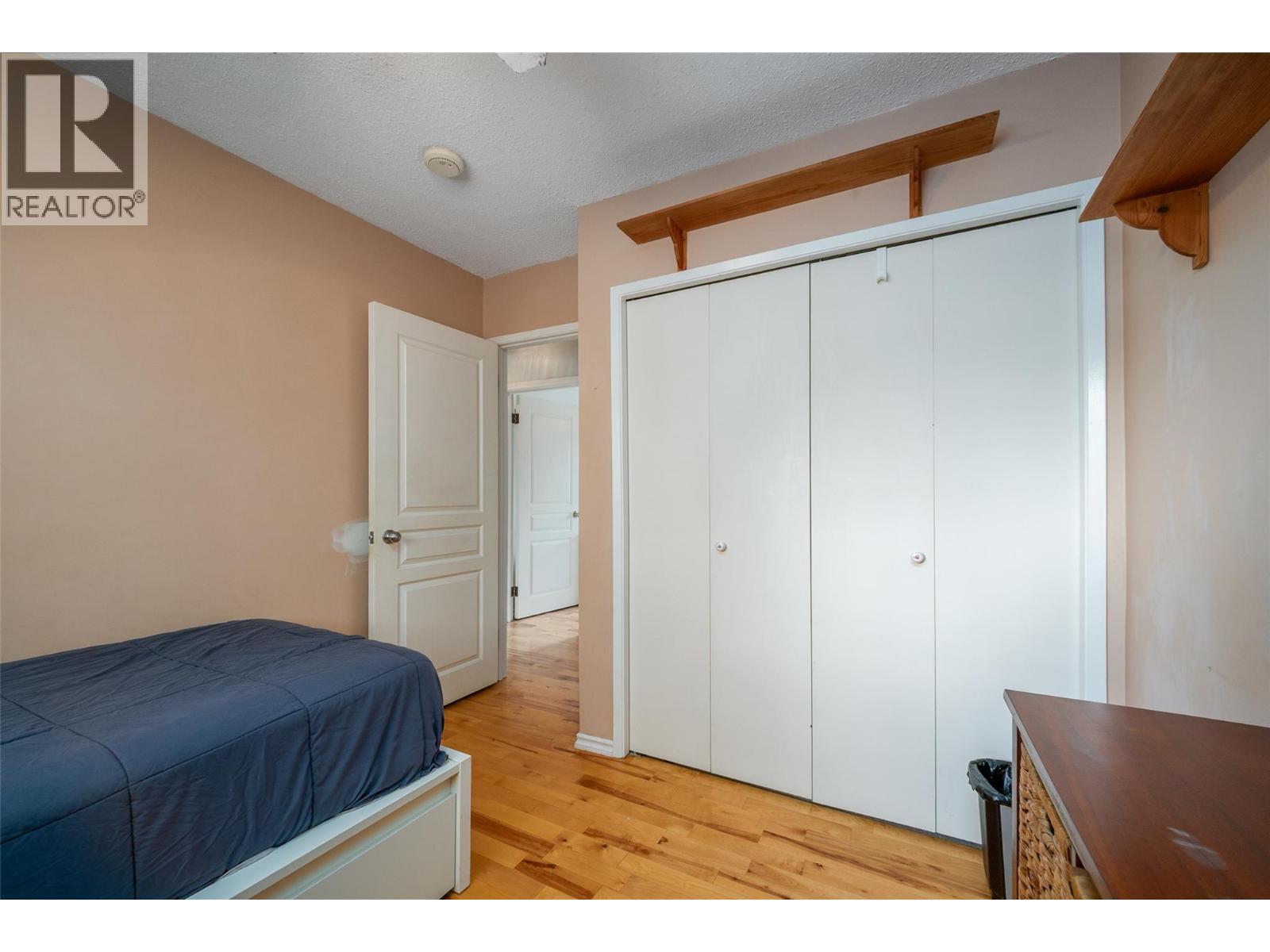 1012 33 Avenue. Vernon, British Columbia