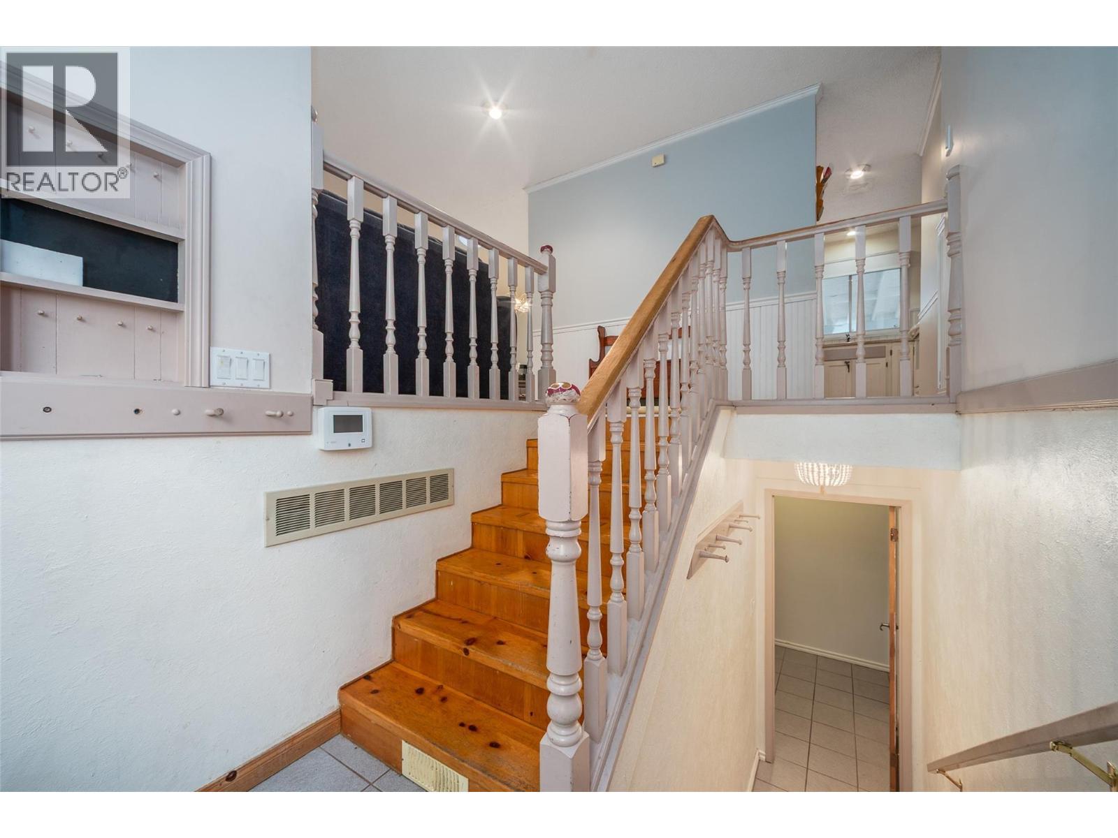 1012 33 Avenue. Vernon, British Columbia