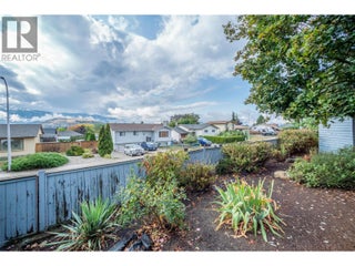 1012 33 Avenue. Vernon, British Columbia