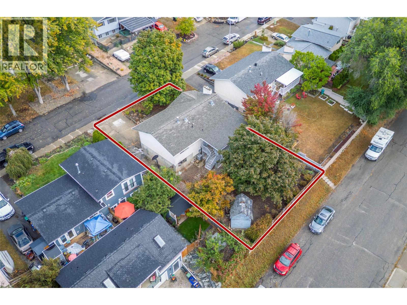 1012 33 Avenue. Vernon, British Columbia