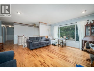 1012 33 Avenue. Vernon, British Columbia