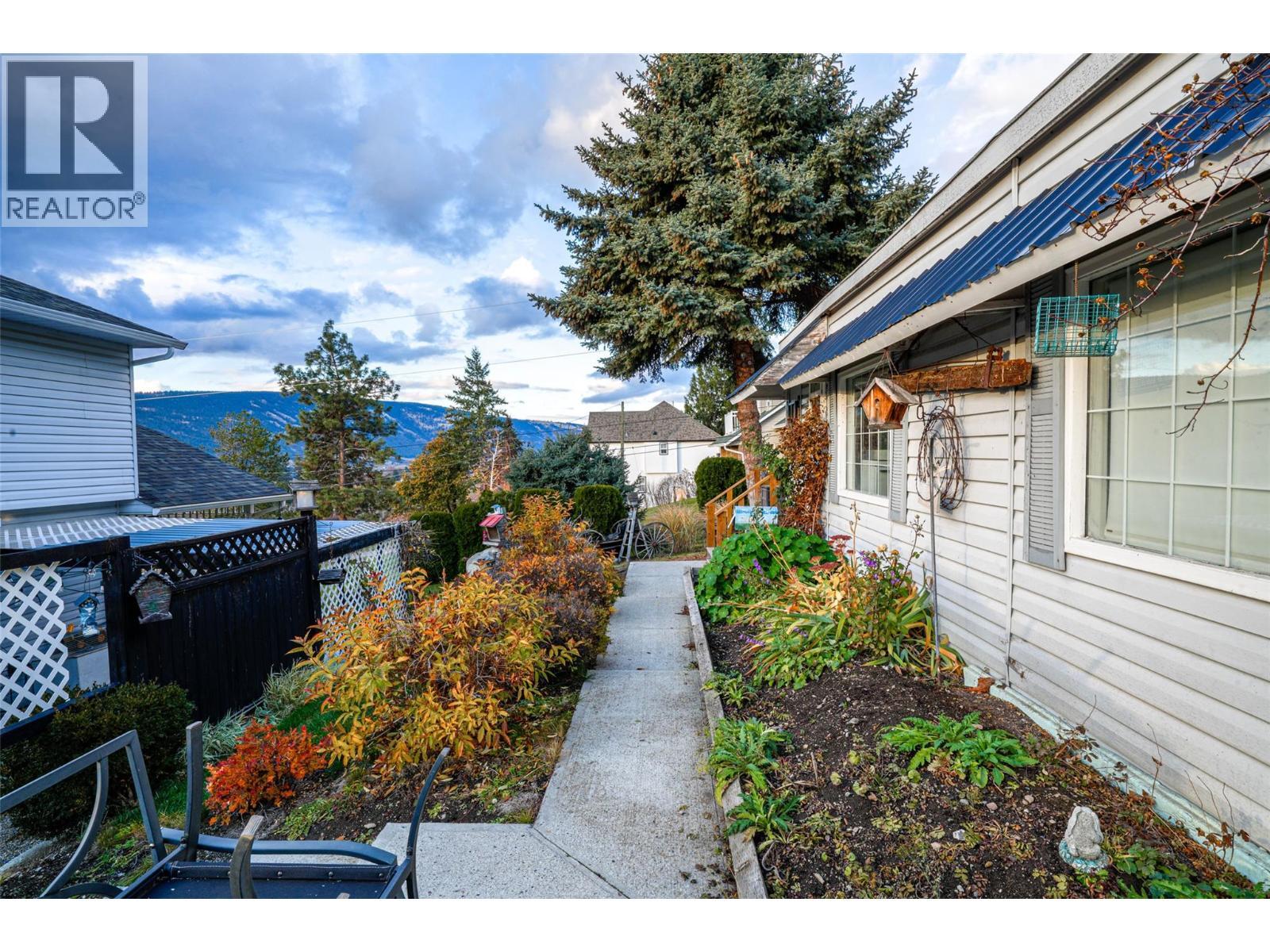 13071 Trewhitt Road E. Lake Country, British Columbia