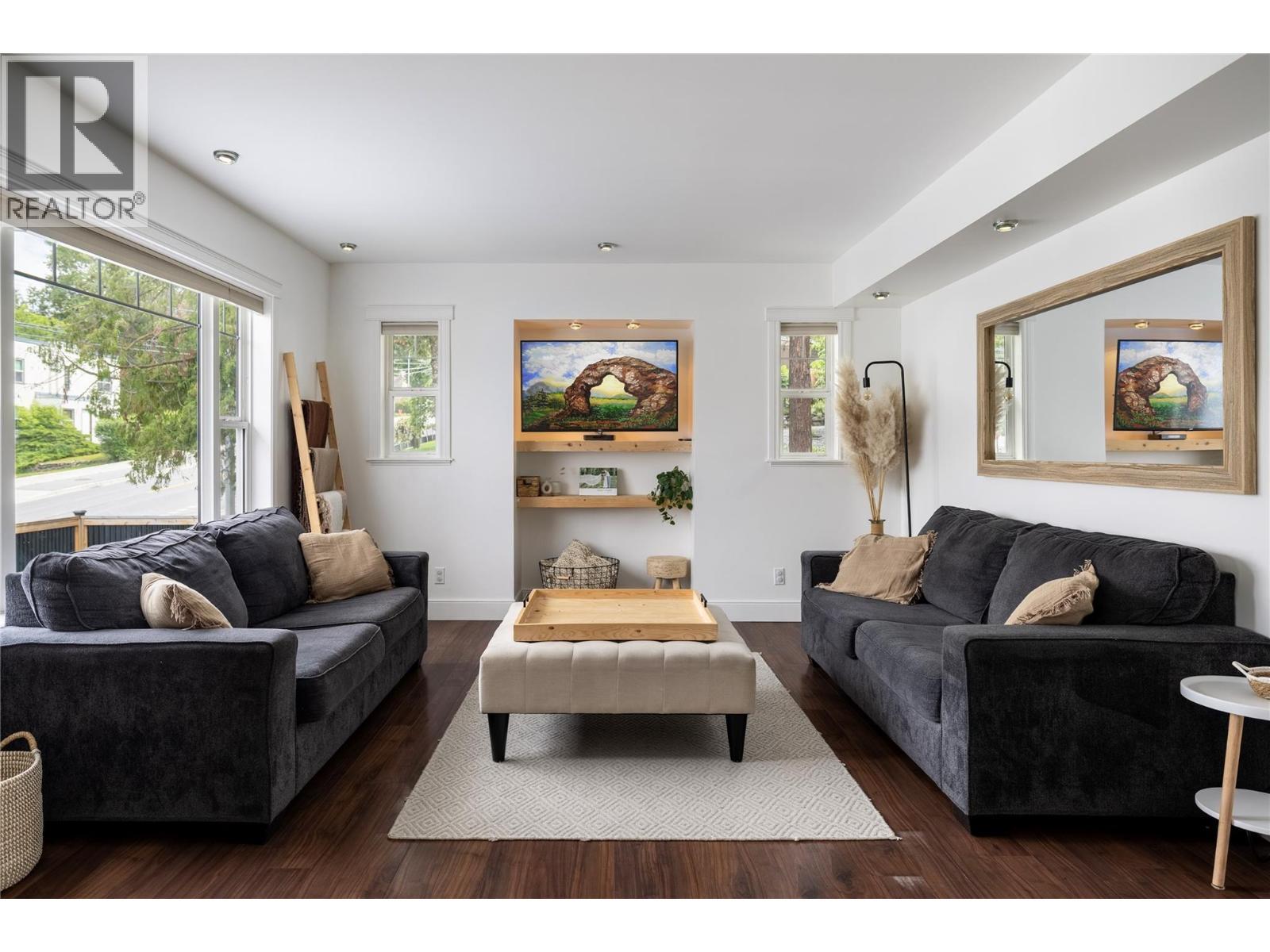 2100 32 Avenue. Vernon, British Columbia