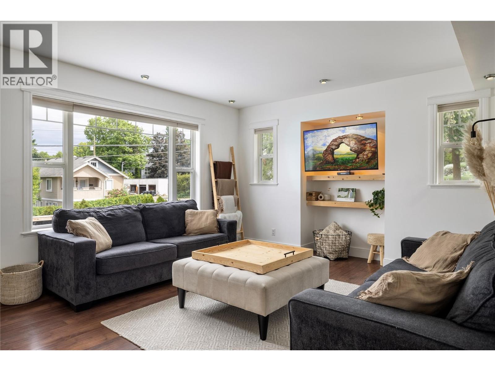 2100 32 Avenue. Vernon, British Columbia