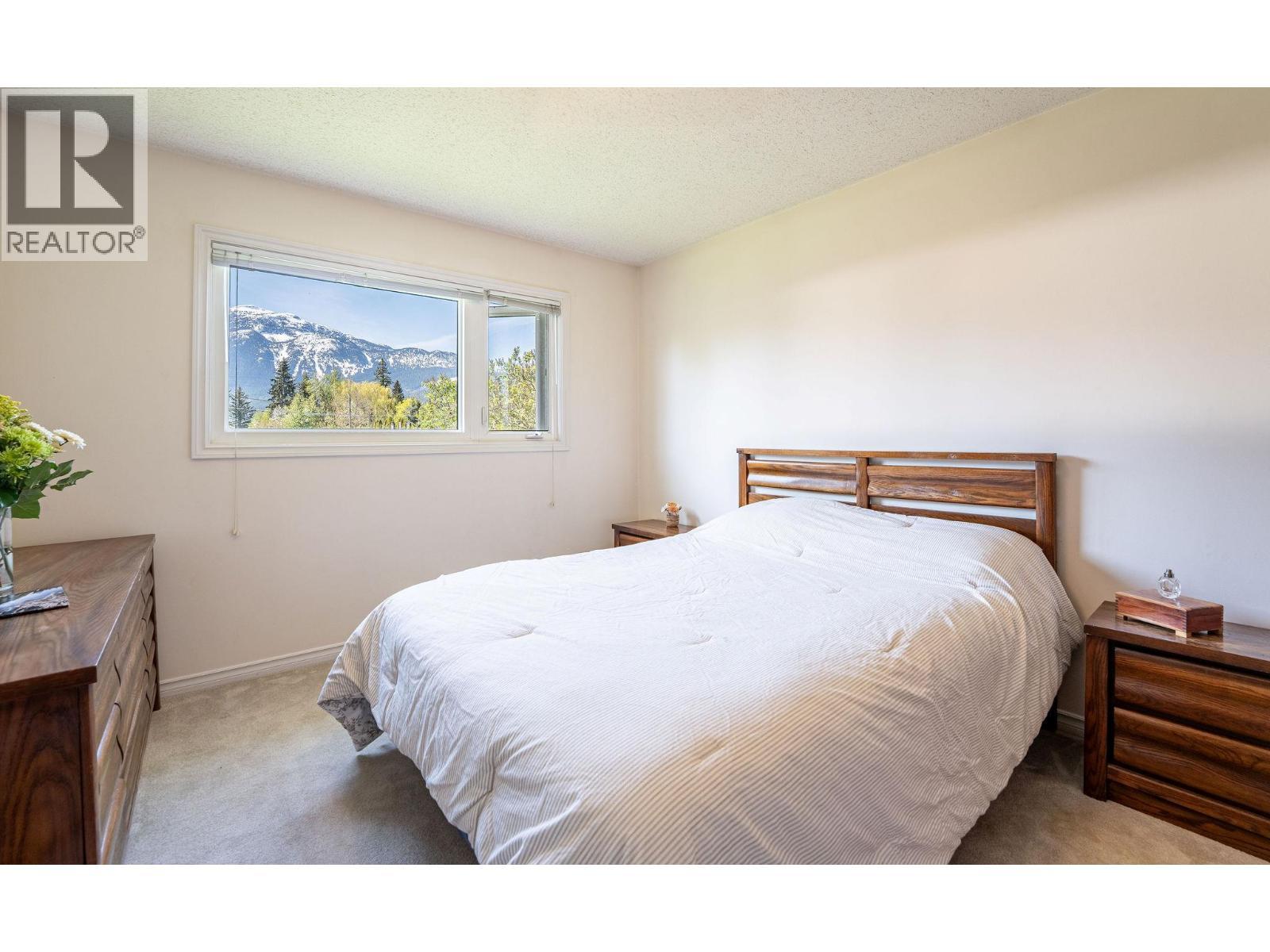 815 Fourth Street E. Revelstoke, British Columbia