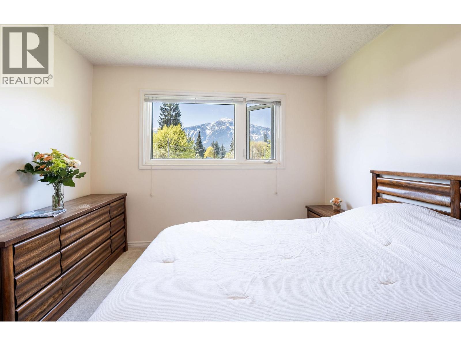 815 Fourth Street E. Revelstoke, British Columbia