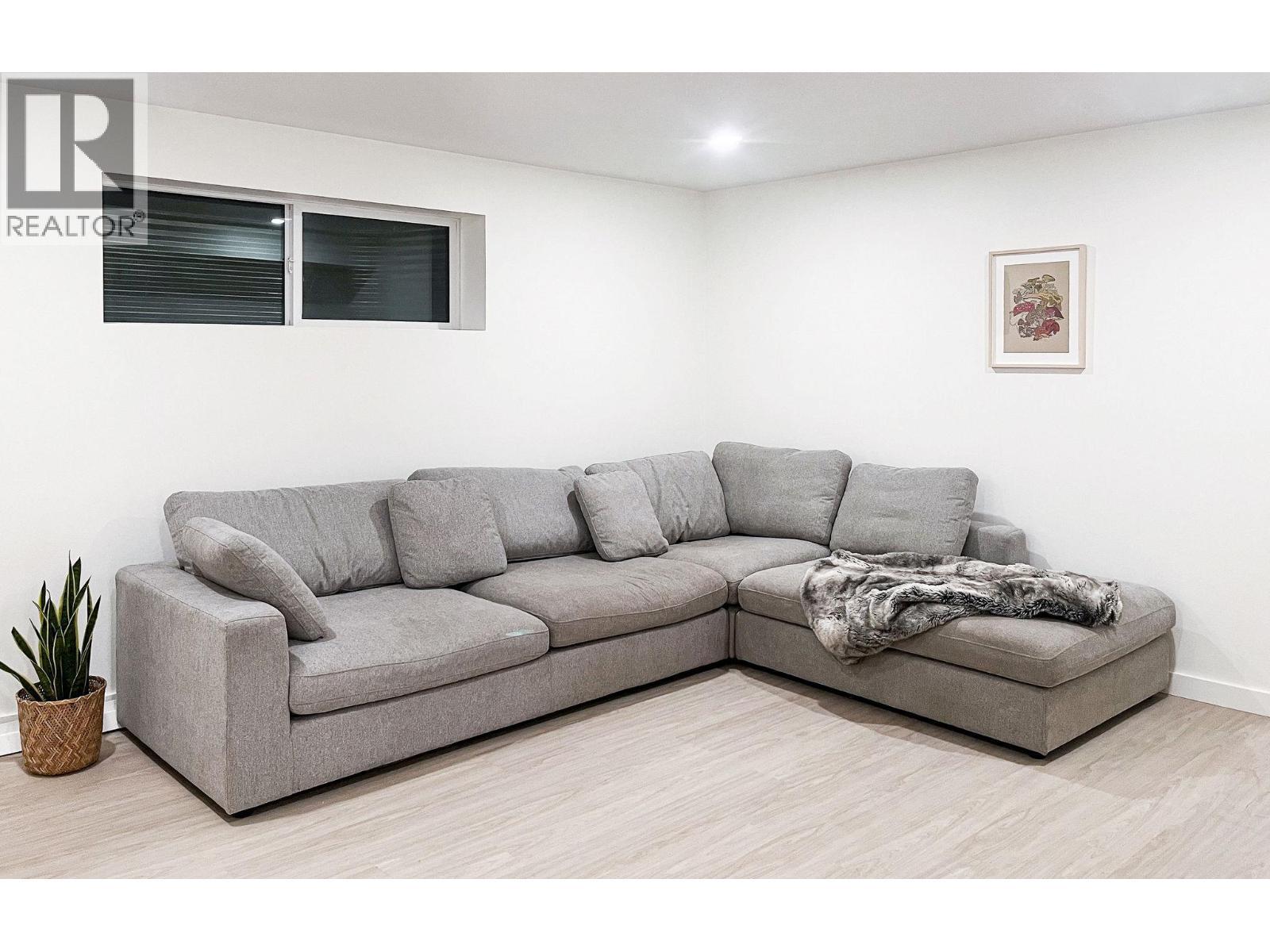 815 Fourth Street E. Revelstoke, British Columbia