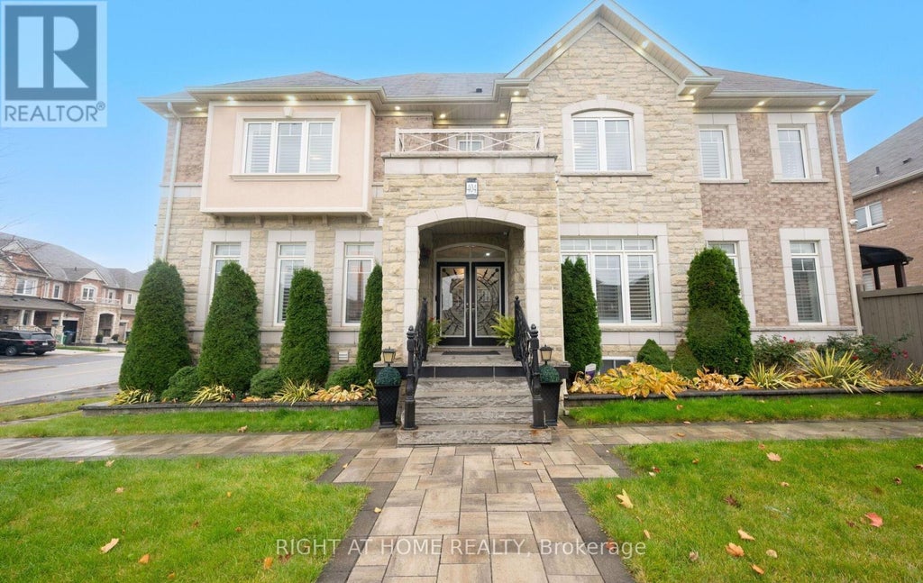 404 Queen Mary Drive, Brampton (northwest Brampton)