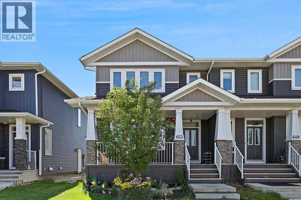 653 Redstone Drive Ne, Calgary