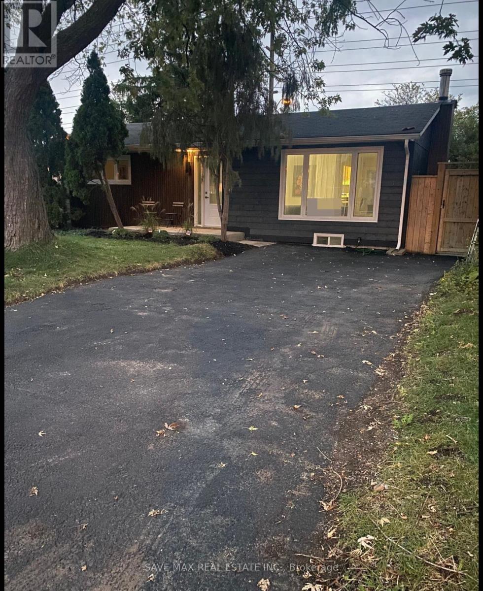 26 Hillbank Trail, Brampton (central Park)