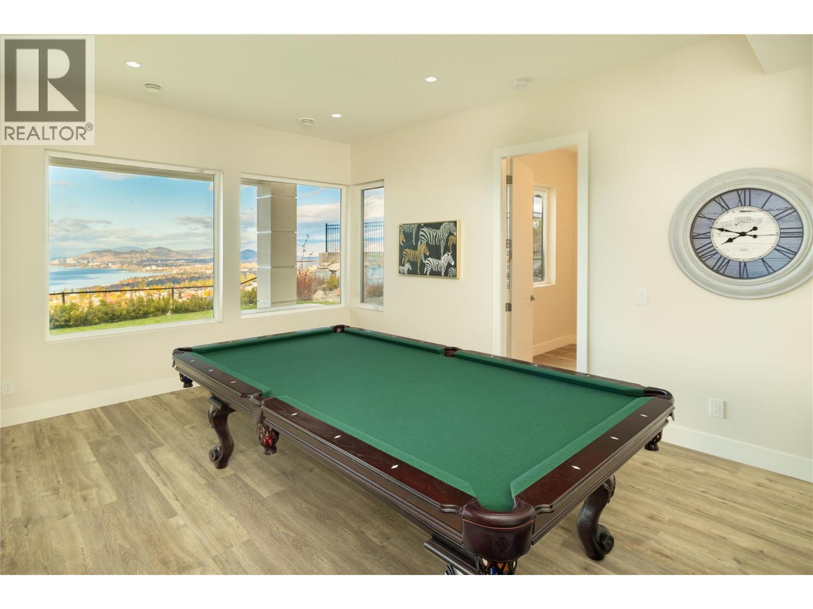 442 Redtail Court. Kelowna, British Columbia