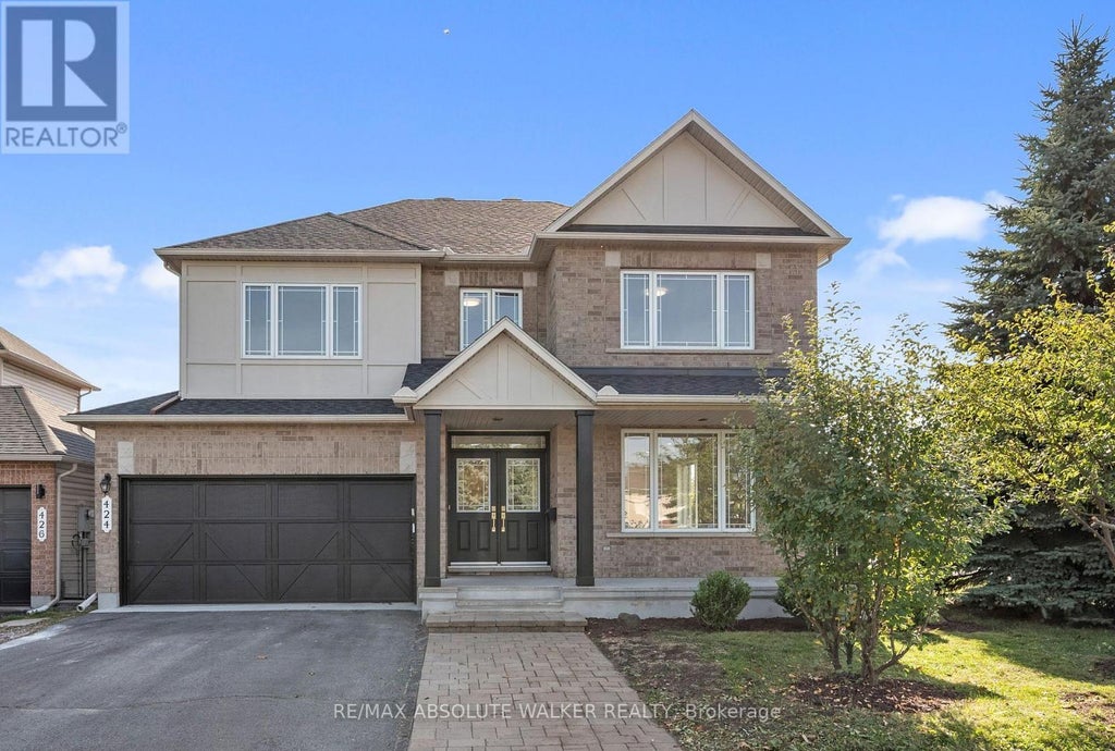 424 Nittany Crescent, Ottawa