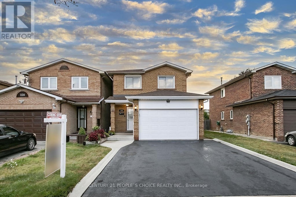 240 Simmons Boulevard, Brampton (madoc)