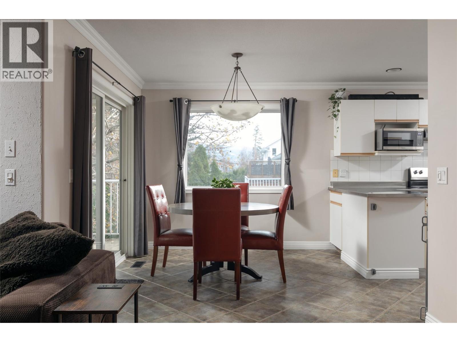 2745 Northview Place. Lake Country, British Columbia