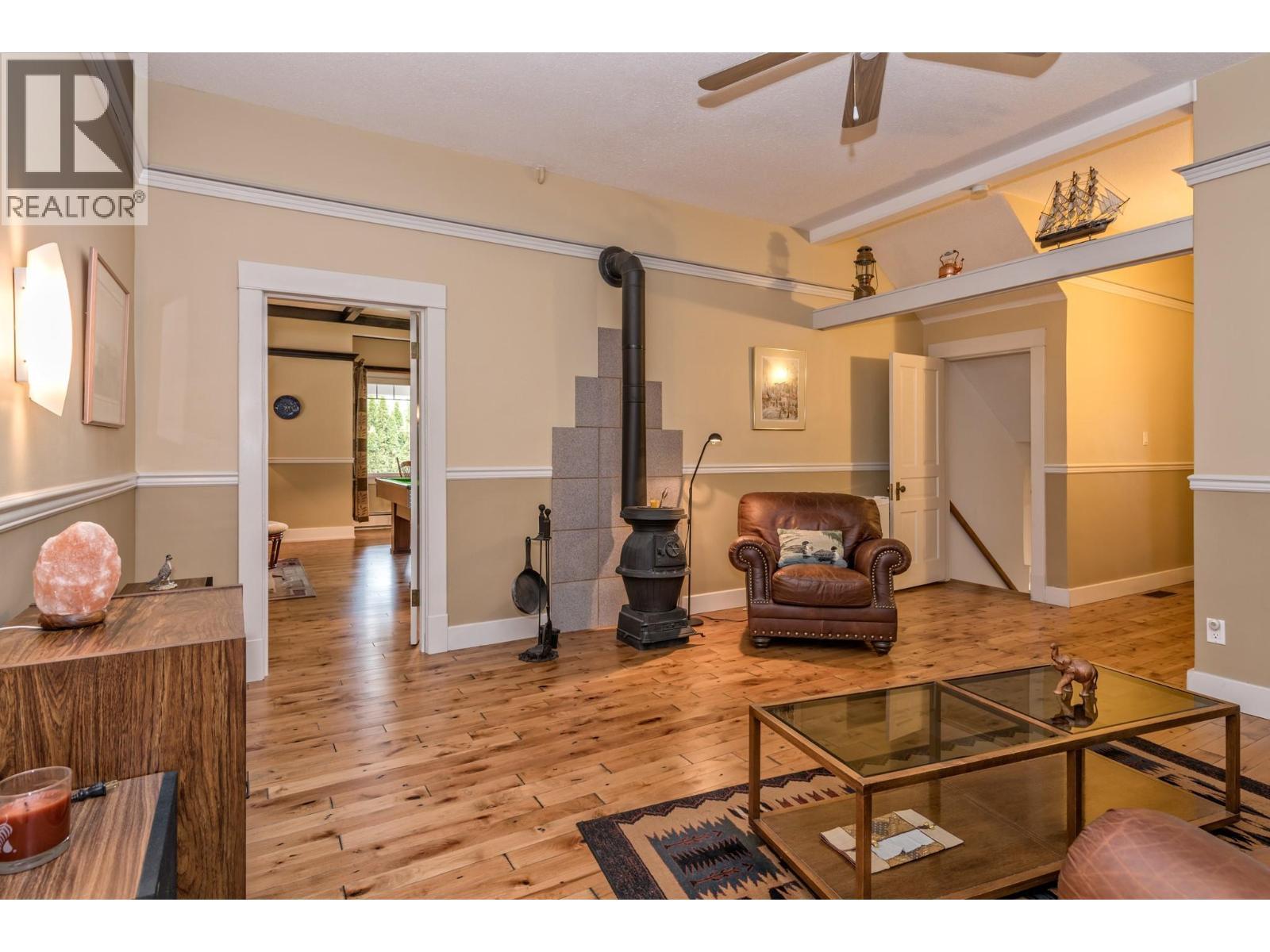 9739 Delcliffe Road. Vernon, British Columbia