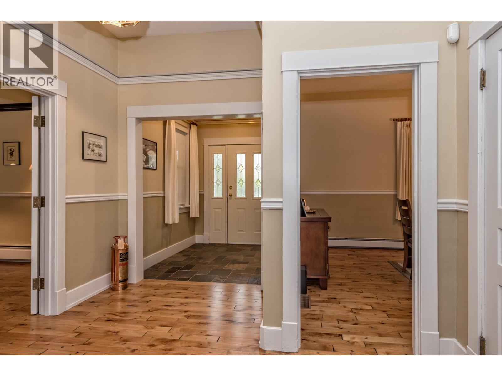 9739 Delcliffe Road. Vernon, British Columbia