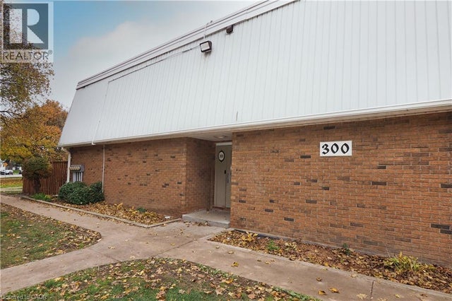 300 Traynor Avenue Unit# 4, Kitchener