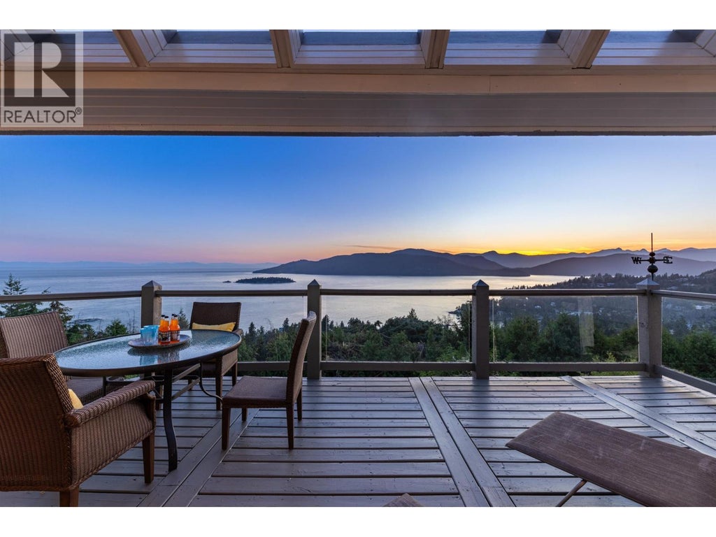 5433 Monte Bre Place, West Vancouver