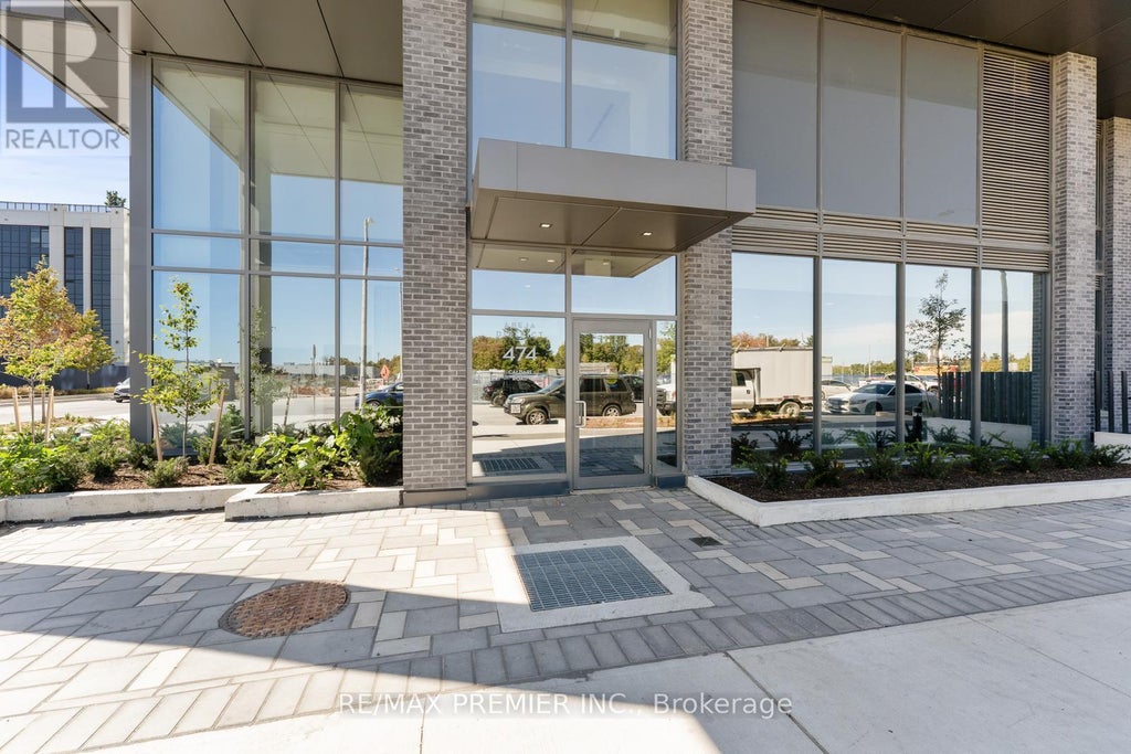 2206 - 474 Caldari Road, Vaughan (concord)