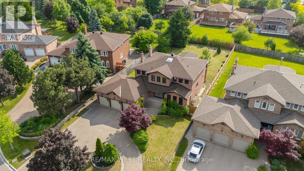 4 Snowcrest Crescent, Markham (milliken Mills East)