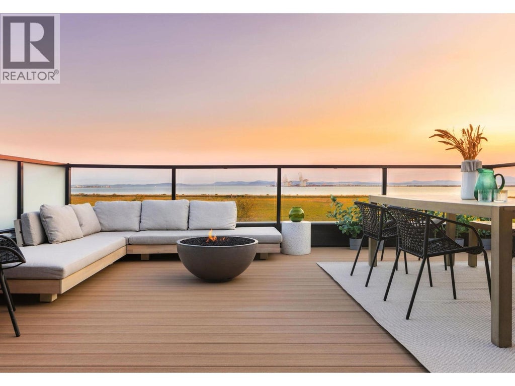 98 2426 Rabbit Drive, Tsawwassen