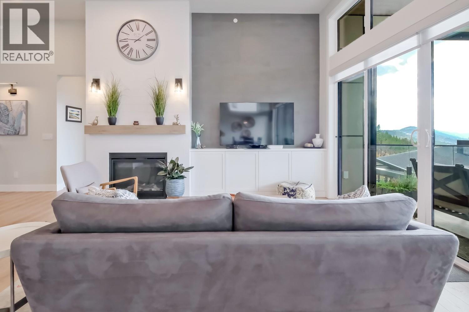 9874 Beacon Hill Drive. Lake Country, British Columbia