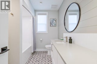 9874 Beacon Hill Drive. Lake Country, British Columbia