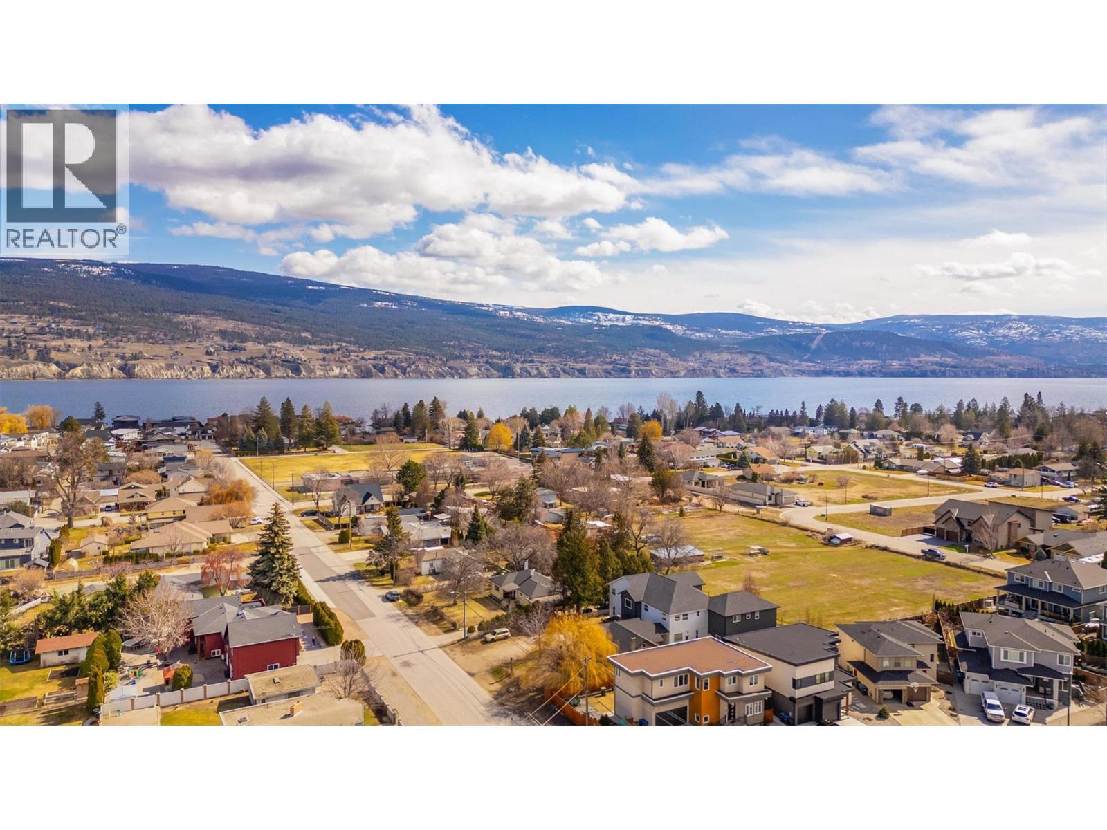 1506 Johnson Street. Summerland, British Columbia