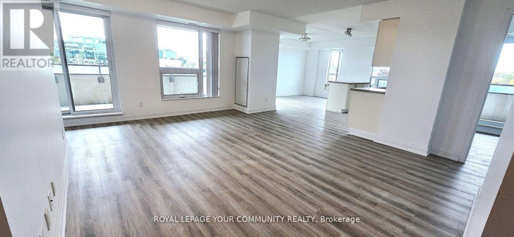 317 - 75 Norman Bethune Avenue, Richmond Hill (beaver Creek Business Park)